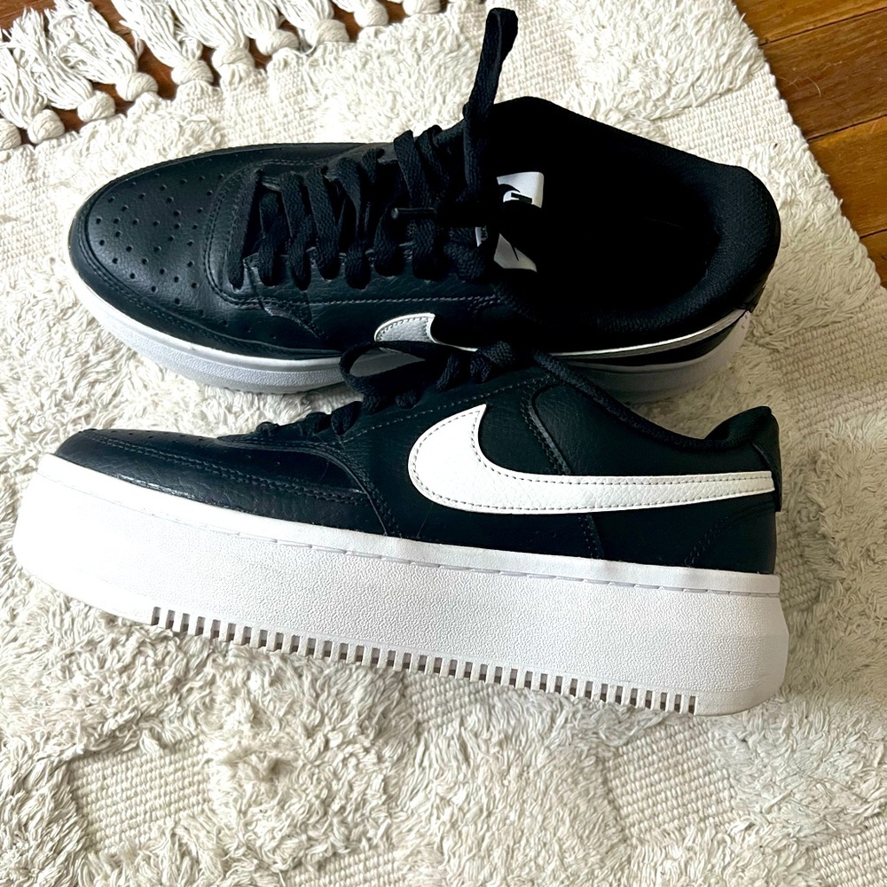 Nike Court Vision Alta
